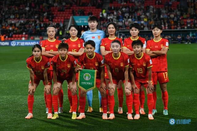 国产寡妇树林野战在线播放