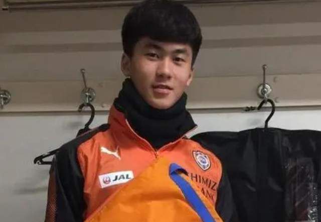 丝袜久久