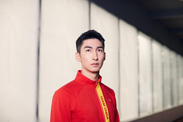 亚洲精品久久久久中文字幕二区